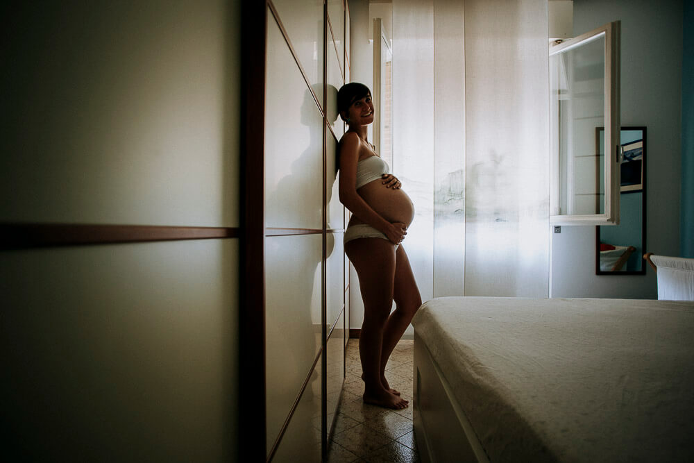 Fotografo per servizi di gravidanza a Cinisello, Monza, Seregno. Sessione di gravidanza per Chiara e Michele. Gabriele Capelli fotografo professionista maternità e gravidanza 13